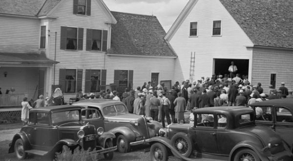 This Is What Life Looked Like In New Hampshire in 1936. Wow.