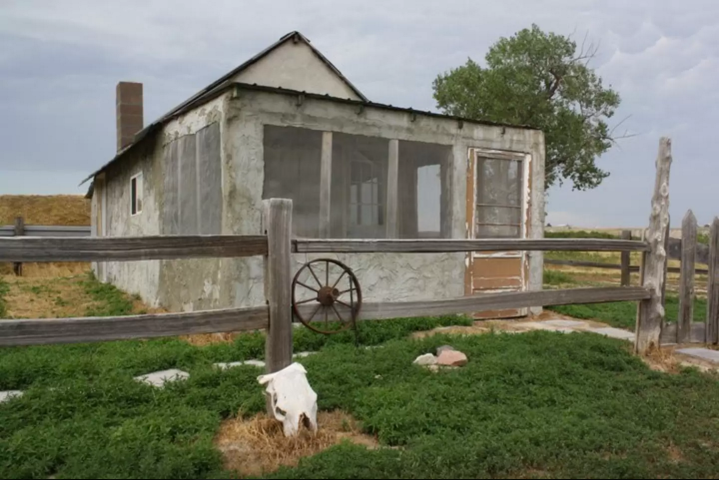 Badlands 1880 Homestead Cabin
