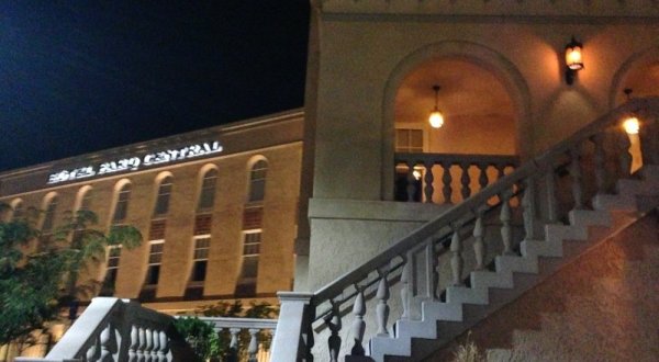 These 9 Haunted Hotels In New Mexico Will Make Your Stay A Nightmare