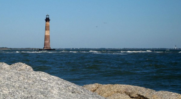 9 Fascinating Things You Probably Didn’t Know About Morris Island Lighthouse in South Carolina
