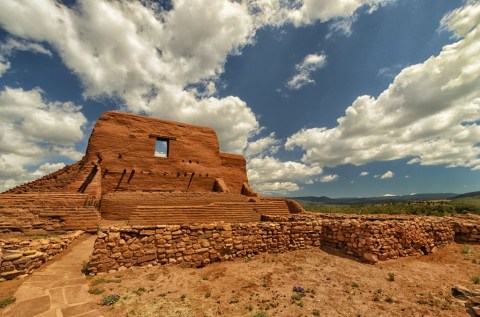 These 10 Unbelievable Ruins In New Mexico Will Transport You To The Past