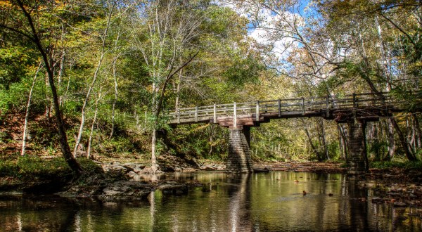 14 Incredible Hikes Under 5 Miles Everyone In Ohio Should Take