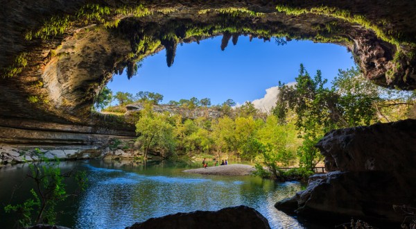 These 20 Incredible Places in Austin Will Drop Your Jaw To The Floor