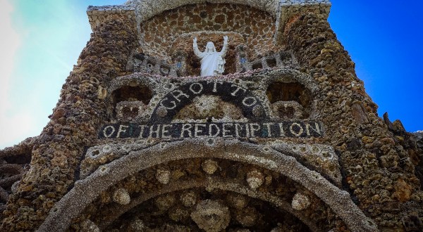 6 Fascinating Things You Probably Didn’t Know About Grotto of the Redemption in Iowa