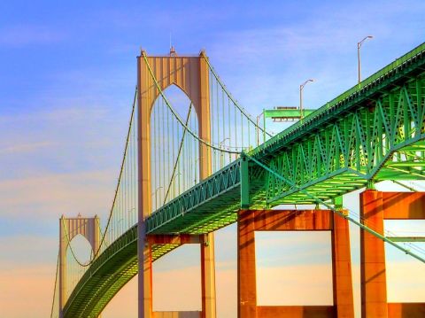 Most People Have Never Seen Rhode Island's Newport Bridge Like This Before