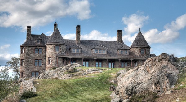 These 12 Breathtaking Views In Rhode Island Could Be Straight Out Of The Movies