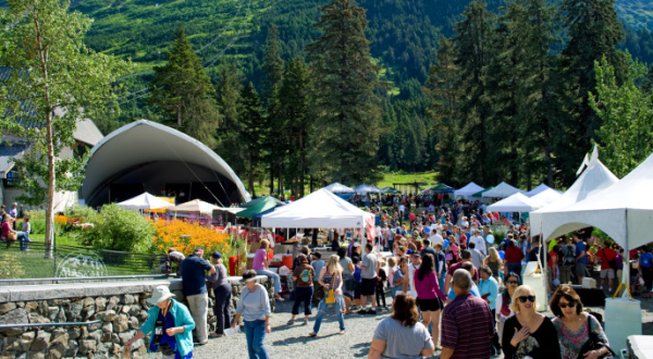 10 Festivals In Alaska That Food Lovers Should NOT Miss