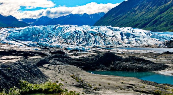 Here Are 20 Awesome Things You Can Do In Alaska Without Opening Your Wallet