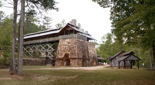 10 Historical Landmarks You Absolutely Must Visit In Alabama