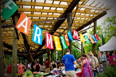 These 12 Incredible Farmers Markets In Arkansas Are A Must Visit