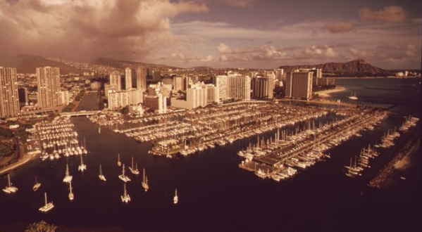 What Hawaii’s Capital Looked Like In The 1970s May Shock You. Waikiki Especially.