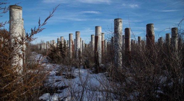 The Remnants Of This Abandoned WWII Factory In Minnesota Are Hauntingly Beautiful