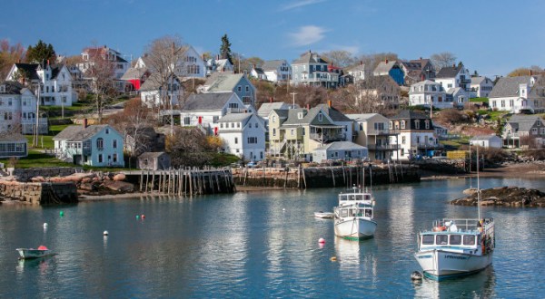 These 11 Perfectly Picturesque Small Towns In Maine Are Delightful