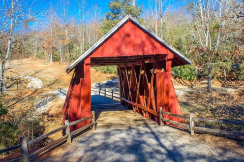 This Beautiful Covered Bridge In South Carolina Will Remind You Of A Simpler Time