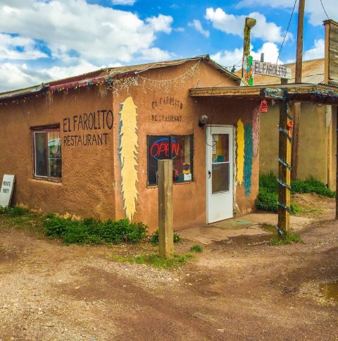 11 'Hole In The Wall' Restaurants In New Mexico That Are Incredibly Tasty