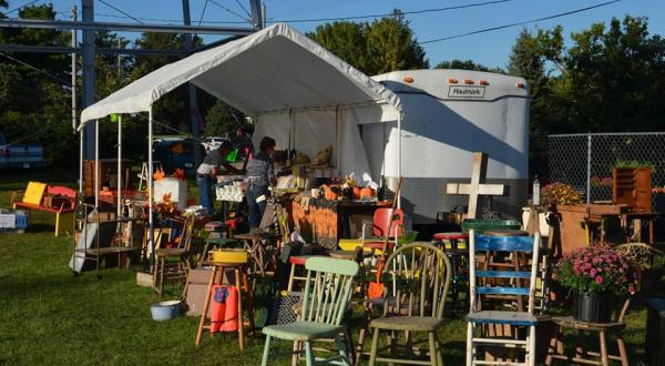 5 Must-Visit Flea Markets In Iowa Where You’ll Find Awesome Stuff
