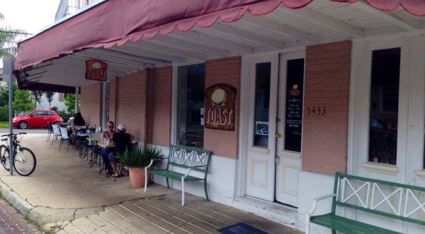 These 12 Extremely Tiny Restaurants In New Orleans Are Actually Amazing
