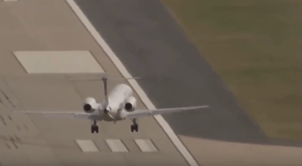 This Plane Landing In Oklahoma Will Make Your Palms Sweat