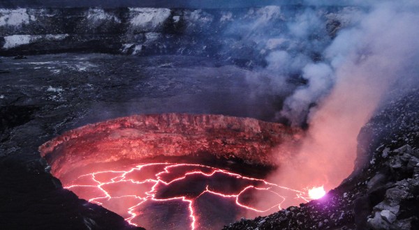 The Stories Behind These 12 Hawaiian Volcanoes Will Leave You Speechless