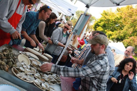 9 Incredible Seafood Festivals Everyone In Massachusettes Must Attend This Summer