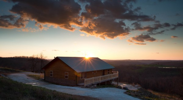13 Amazing Places To Stay Overnight In Arkansas Without Breaking The Bank