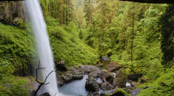 Everyone Should Explore These 12 Stunning Places In Oregon At Least Once