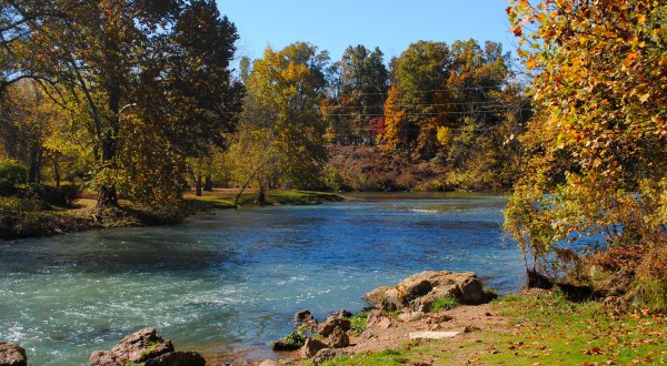 Everyone In Arkansas Must Visit This Epic Natural Spring As Soon As Possible