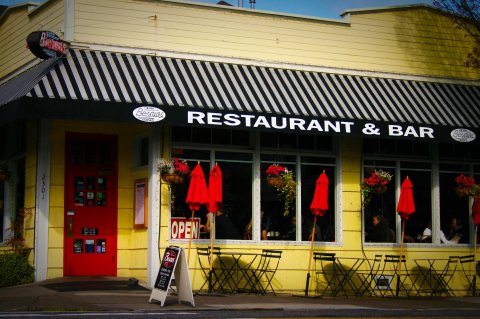 These 12 Old Restaurants In Oregon Have Stood The Test Of Time