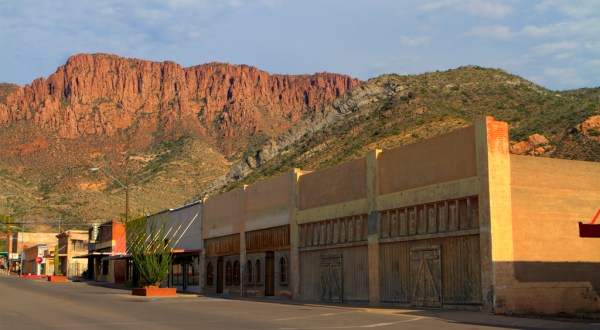 Most People Don’t Know How These 10 Towns In Arizona Got Their Start