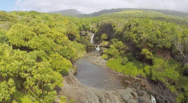 This Breathtaking Drone Footage Will Make You Want To Drop Everything And Visit Maui