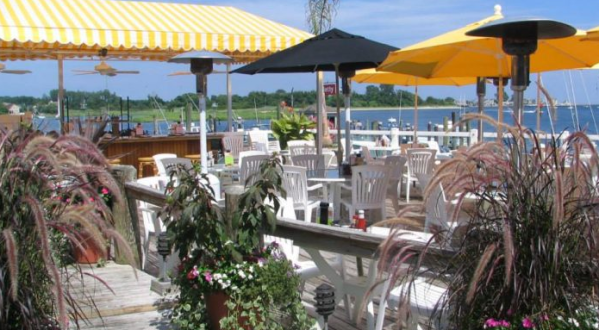 Try These 14 New Jersey Restaurants For A Magical Outdoor Dining Experience