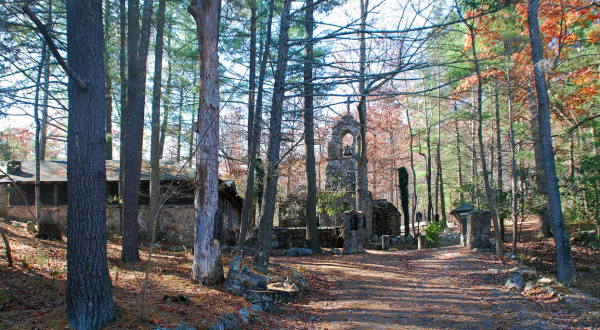 There’s No Chapel In The World Like This One In Virginia