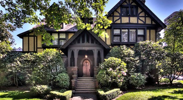You’ll Want To Visit These 8 Houses In Washington For Their Incredible Pasts