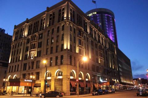 5 Truly Terrifying Ghost Stories That Prove Milwaukee Is The Most Haunted City In Wisconsin