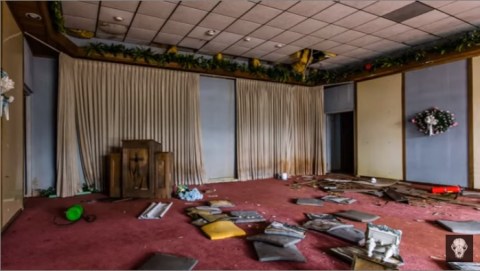 This Abandoned Funeral Home In Alabama Will Chill You To The Bone