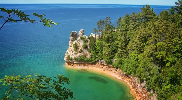 10 Undeniable Thoughts Everyone In Michigan Has When Going Up North