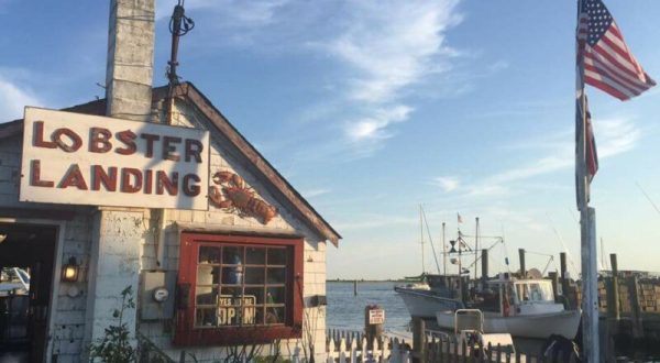 These 6 Beachfront Restaurants In Connecticut Are Out Of This World