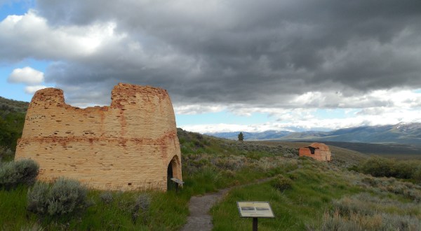 These 9 Unbelievable Ruins In Idaho Will Transport You To The Past