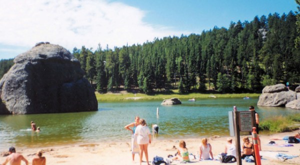 7 Gorgeous Beaches in South Dakota You Have To Check Out This Summer