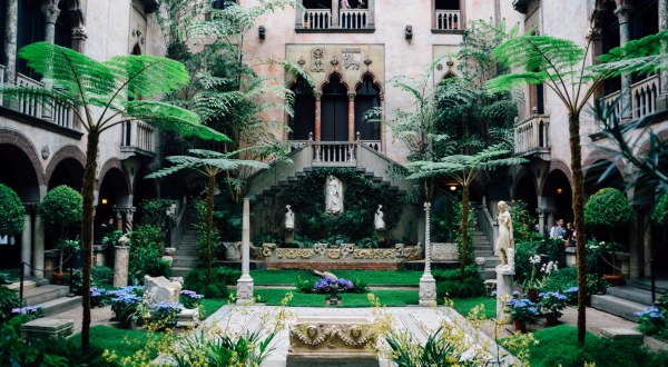 A Venetian Palace Is Hiding Right Here In Massachusetts…And You’ll Want To Visit