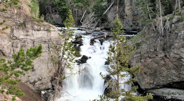9 Unbelievable Wyoming Waterfalls Hiding In Plain Sight… No Hiking Required