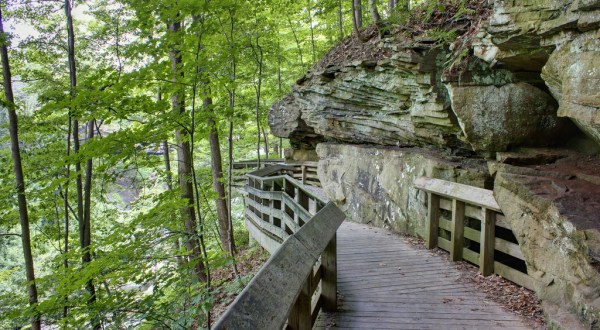 This One Easy Hike In Ohio Will Lead You Someplace Unforgettable