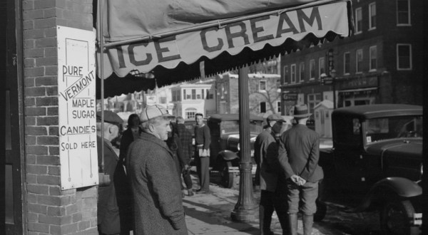 Most People Have Never Seen These 14 Photos Taken During WWII In Vermont