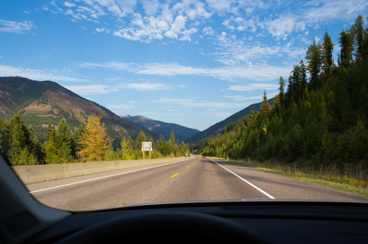 These Country Roads Are Some Beautiful Montana Scenic Drives