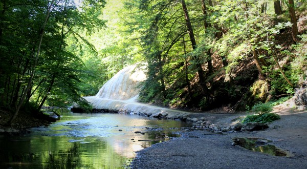 Everyone In New York Must Visit This Epic Natural Spring As Soon As Possible