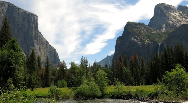 California’s High Sierra Is An Endlessly Astounding Visual Adventure