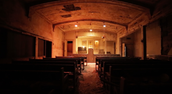 What Was Discovered Inside This Abandoned Funeral Home Will Give You Goosebumps