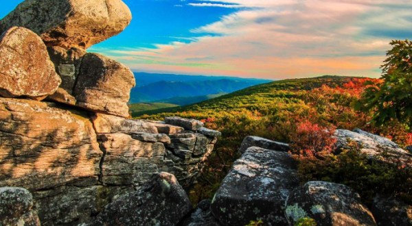 Here is West Virginia’s Top Outdoor Attraction… And You’ll Definitely Want To Do It