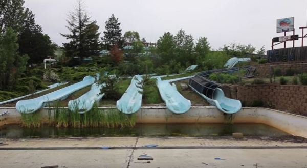 The Remnants Of This Abandoned Water Park In Idaho Are Hauntingly Beautiful