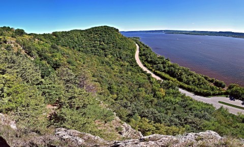 These 12 Scenic Overlooks In Wisconsin Will Leave You Breathless